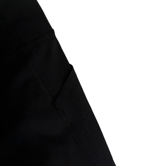 Lululemon Pace Rival Crop *Full-On Luxtreme 22" Black Capris SZ 12 - Picture 8 of 12